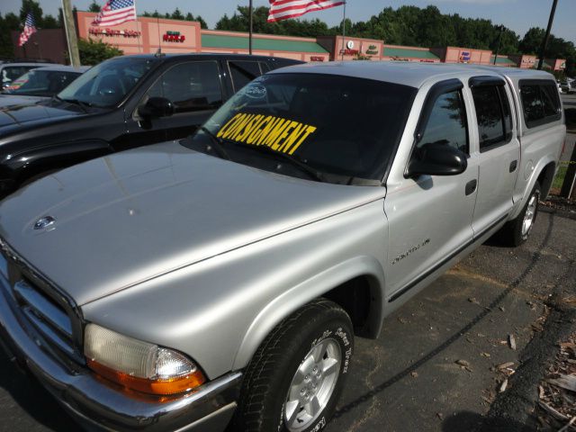 Dodge Dakota 2001 photo 2