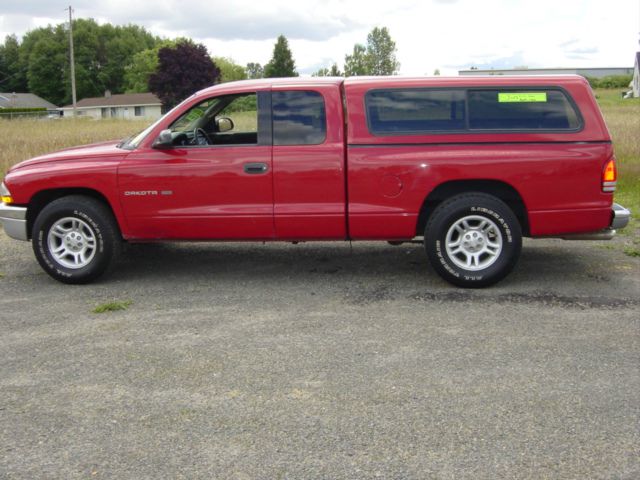 Dodge Dakota Premier 4x4 SUV Pickup Truck