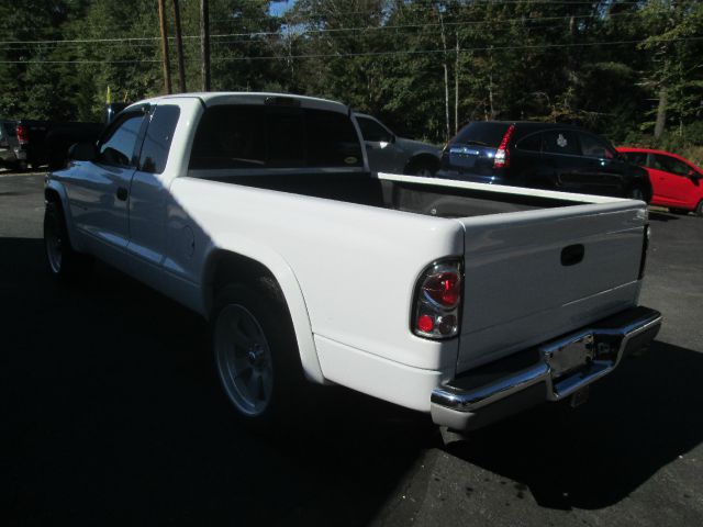 Dodge Dakota 2001 photo 2