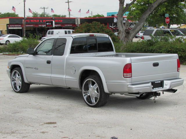 Dodge Dakota 2001 photo 34