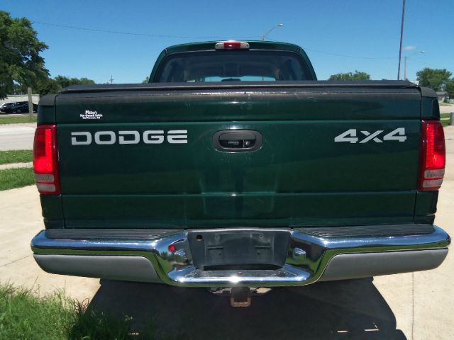 Dodge Dakota 2001 photo 2