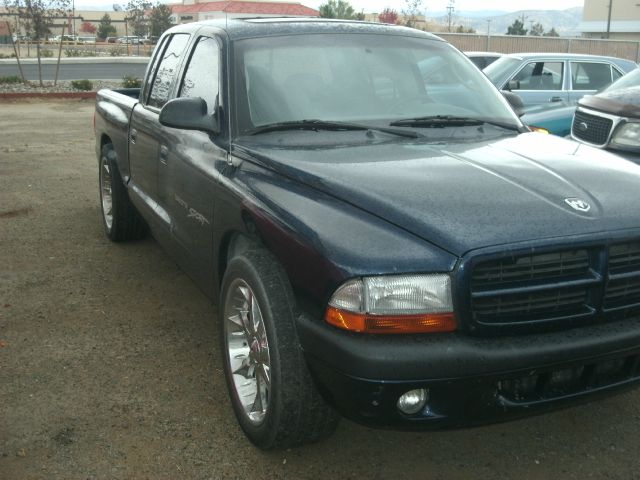 Dodge Dakota 2001 photo 2