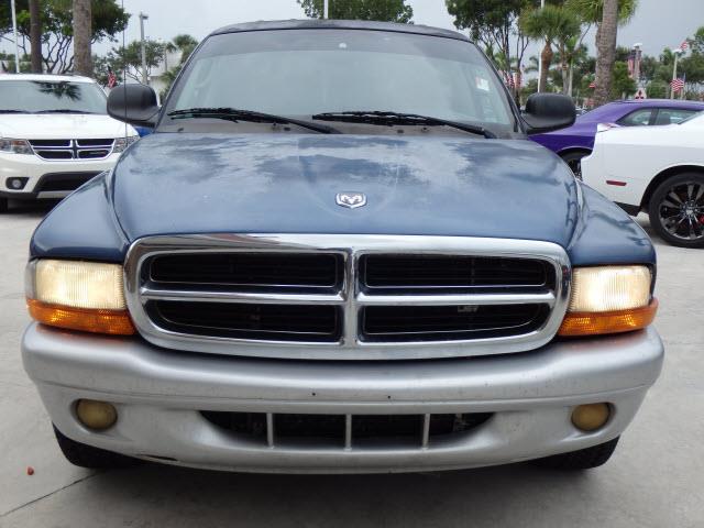 Dodge Dakota 2002 photo 2