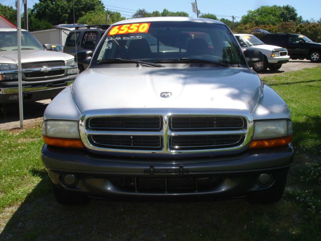 Dodge Dakota 2002 photo 1