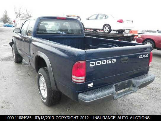 Dodge Dakota 2002 photo 2