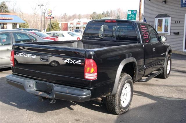 Dodge Dakota 2002 photo 2