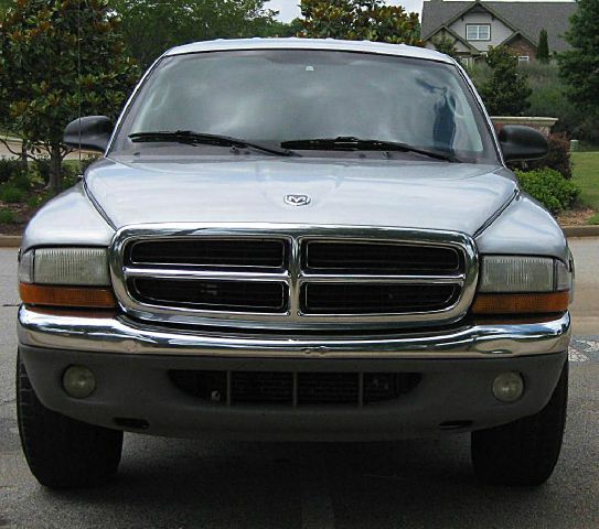 Dodge Dakota 2002 photo 2