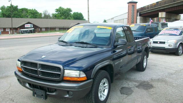 Dodge Dakota 2002 photo 1