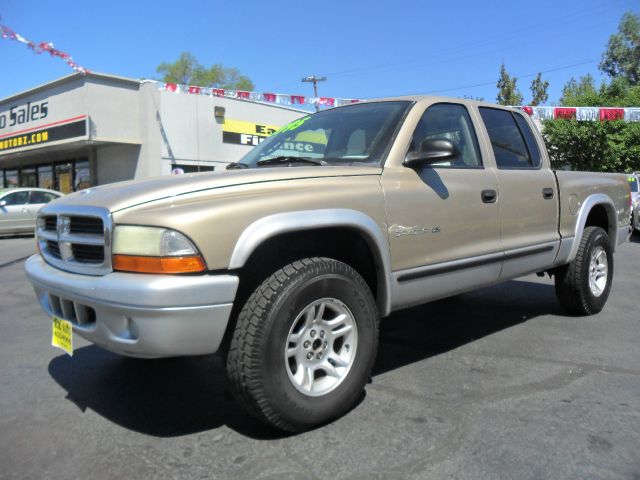 Dodge Dakota 2002 photo 2