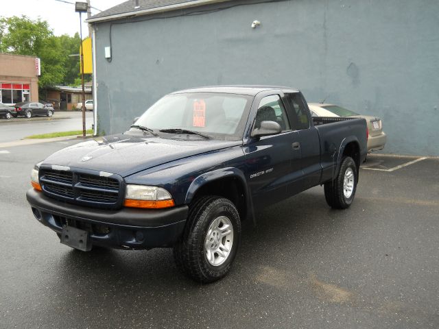 Dodge Dakota 2002 photo 2