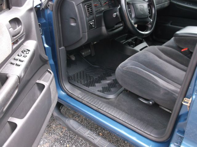 Dodge Dakota 2002 photo 1