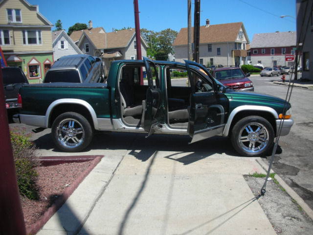 Dodge Dakota LS ES Pickup Truck