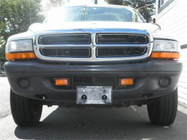 Dodge Dakota 2003 photo 2