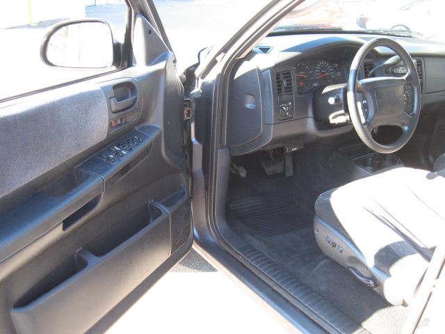 Dodge Dakota 2003 photo 1