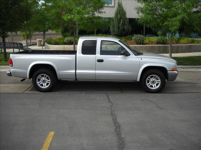 Dodge Dakota 2003 photo 1