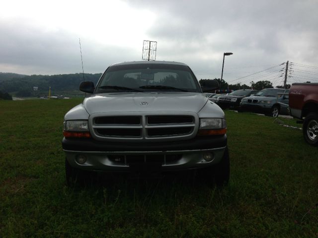 Dodge Dakota 2003 photo 1