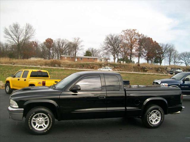 Dodge Dakota 2003 photo 1