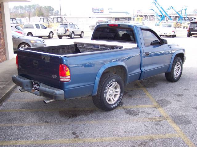 Dodge Dakota 2003 photo 2