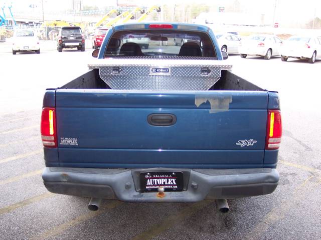 Dodge Dakota 2003 photo 3