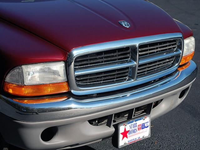 Dodge Dakota 2003 photo 2