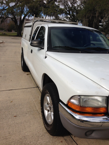 Dodge Dakota 2003 photo 2