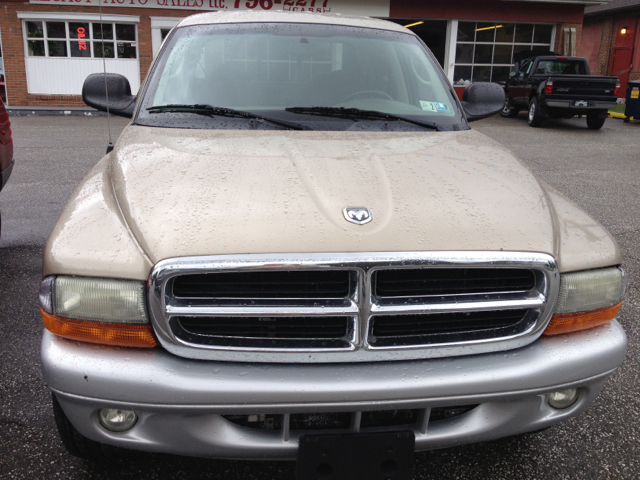 Dodge Dakota 2003 photo 1