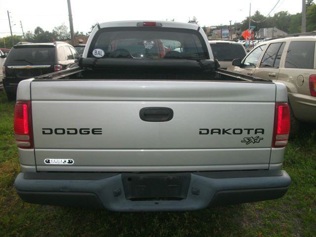 Dodge Dakota 2003 photo 3