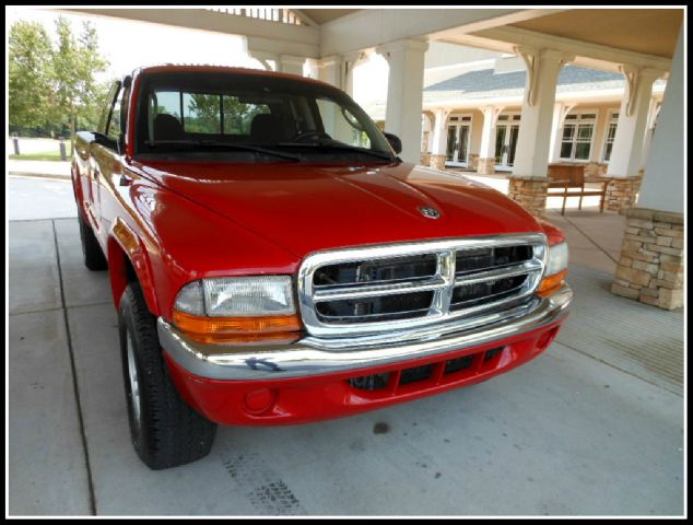 Dodge Dakota 2003 photo 1