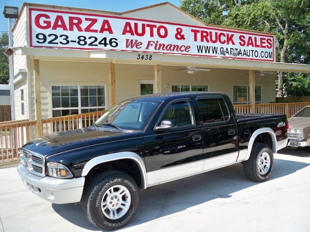 Dodge Dakota 2003 photo 2