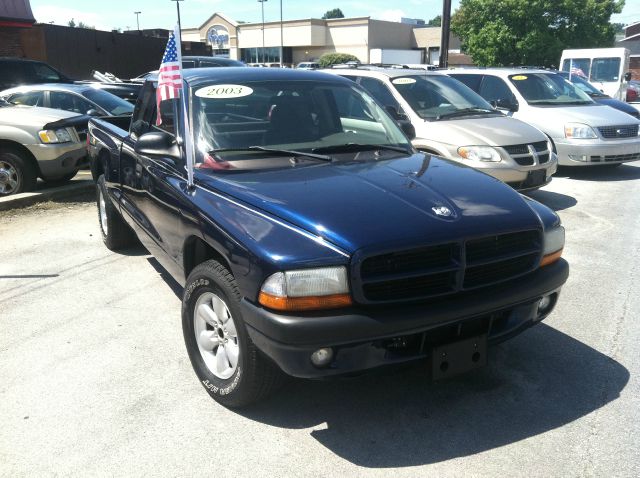 Dodge Dakota 2003 photo 1