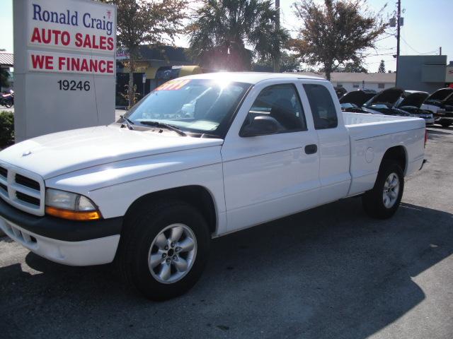 Dodge Dakota 2003 photo 1