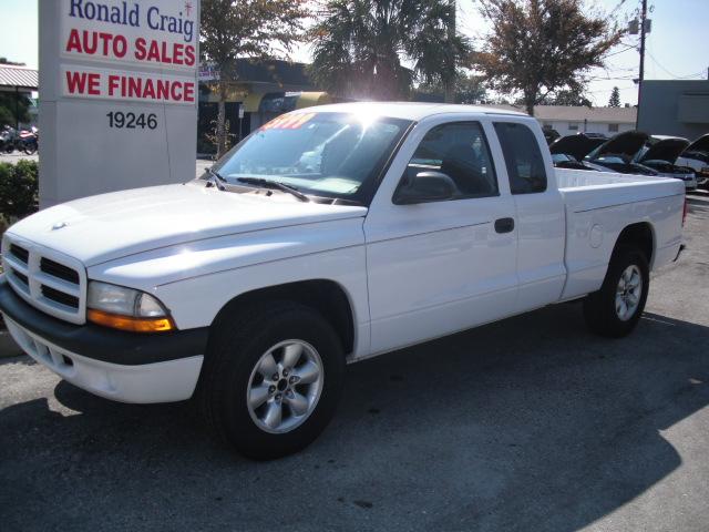 Dodge Dakota 2003 photo 2