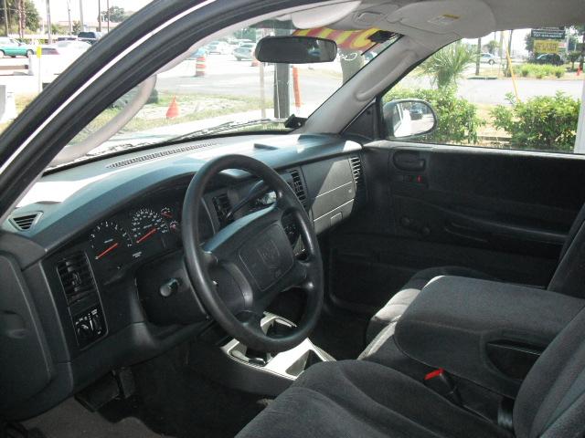 Dodge Dakota 2003 photo 4