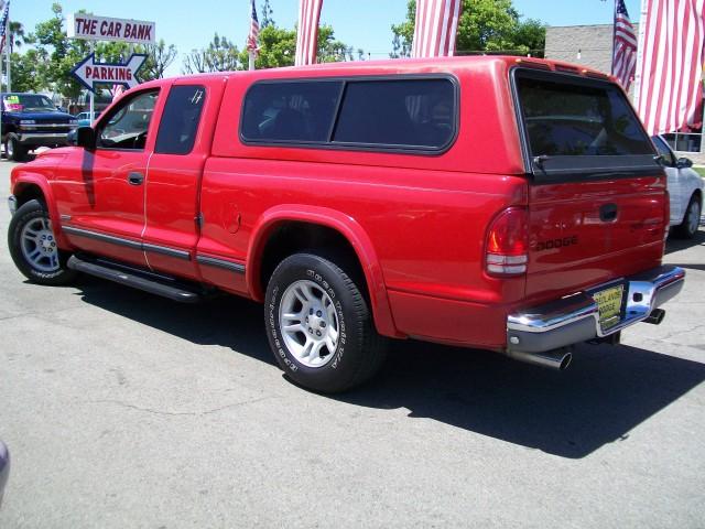 Dodge Dakota 2003 photo 2