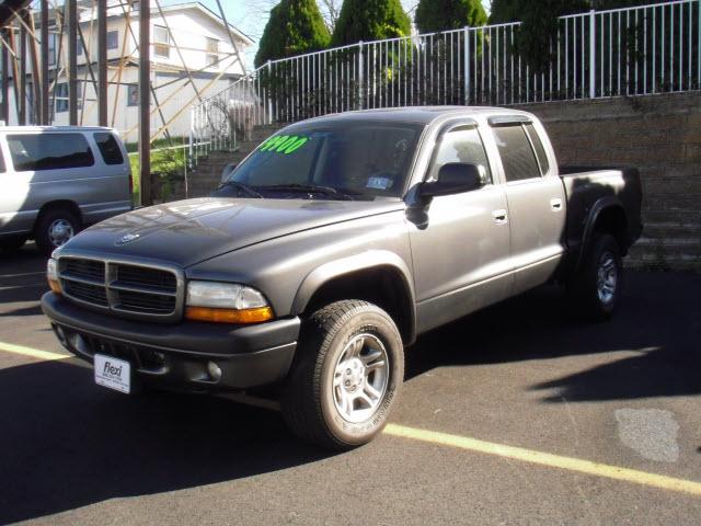 Dodge Dakota 2003 photo 2