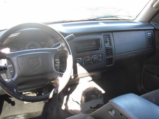 Dodge Dakota 2003 photo 3