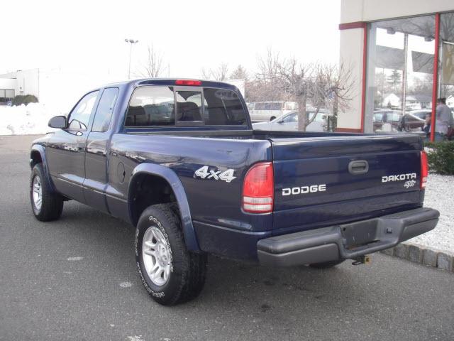 Dodge Dakota 2003 photo 1