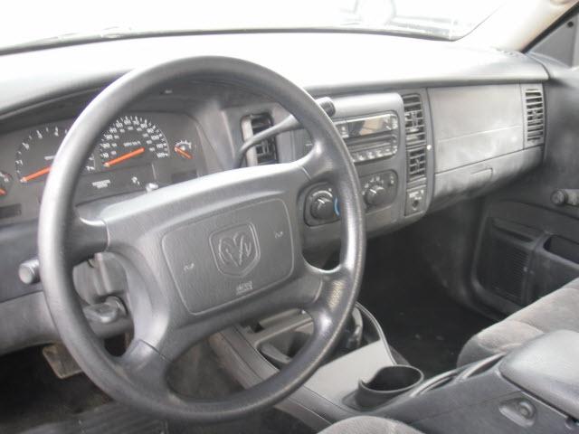 Dodge Dakota 2003 photo 3