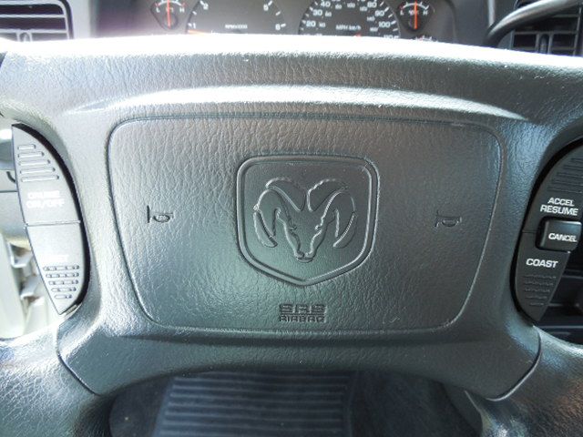 Dodge Dakota 2003 photo 2