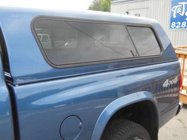 Dodge Dakota 2003 photo 18