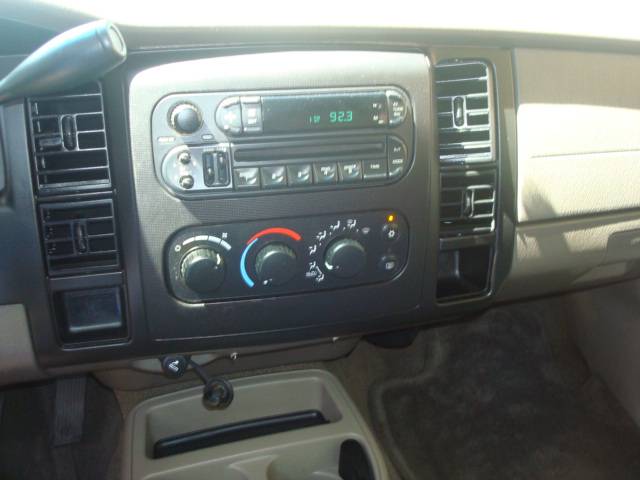 Dodge Dakota 2003 photo 1