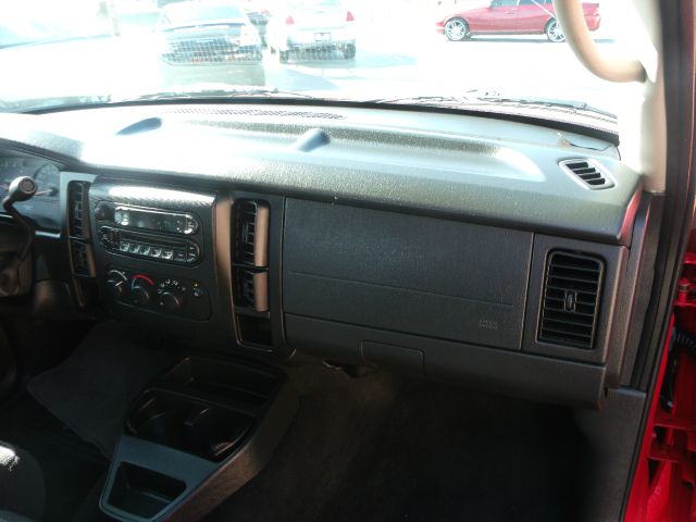 Dodge Dakota 2003 photo 3