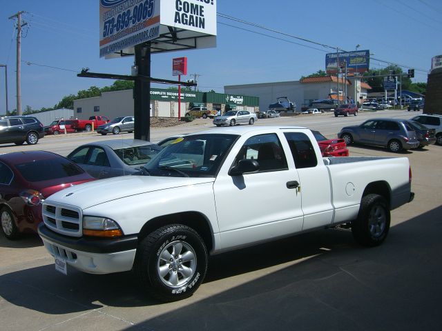 Dodge Dakota 2003 photo 3