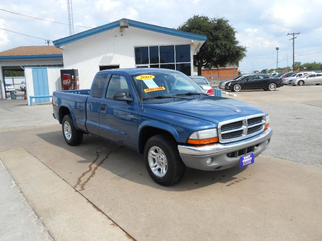 Dodge Dakota 2003 photo 1