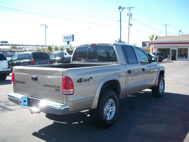 Dodge Dakota 2003 photo 2