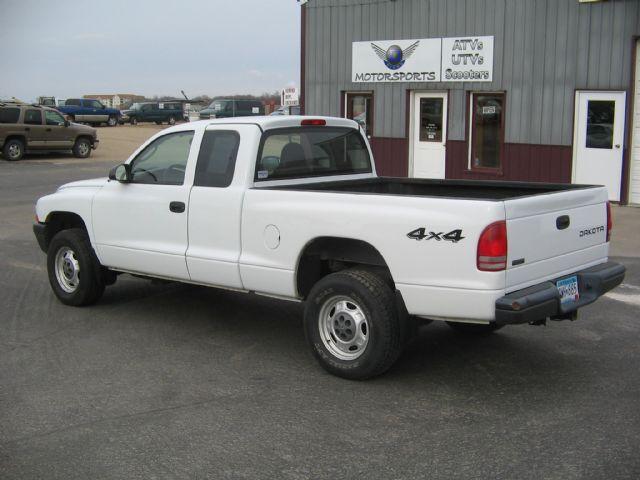 Dodge Dakota 2003 photo 3