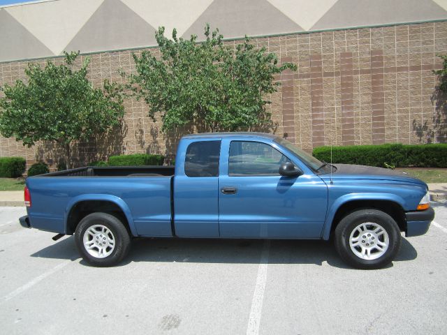 Dodge Dakota 2003 photo 1