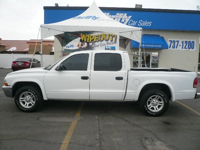 Dodge Dakota SLT Pickup