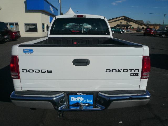 Dodge Dakota 2003 photo 2