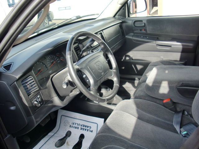 Dodge Dakota 2003 photo 2